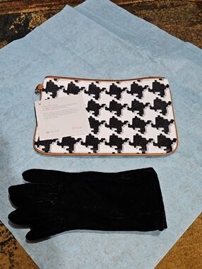 thirty-one Black and White Houndstooth Zip Pouch with Brown Trim